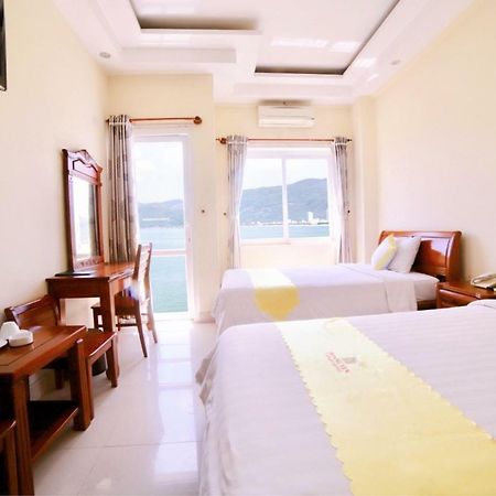 Hoang Yen Canary Hotel Quy Nhon Exterior photo
